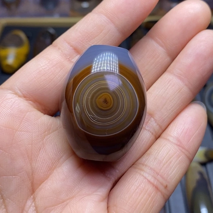 未镶嵌玛瑙/玉髓珠宝奇石誰**a