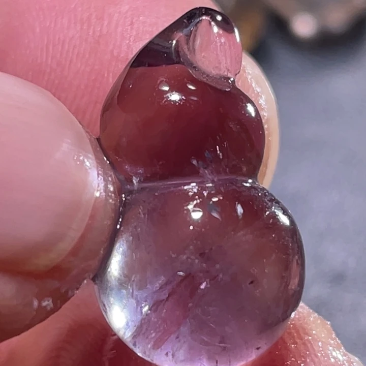 山***秀发晶颈饰未镶嵌钛