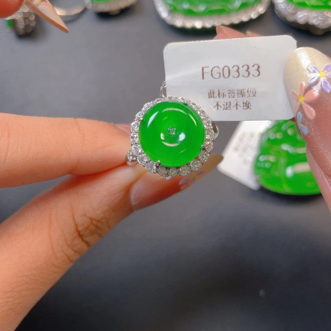 【闪购商品】颈饰银S925镶嵌翡翠翡翠