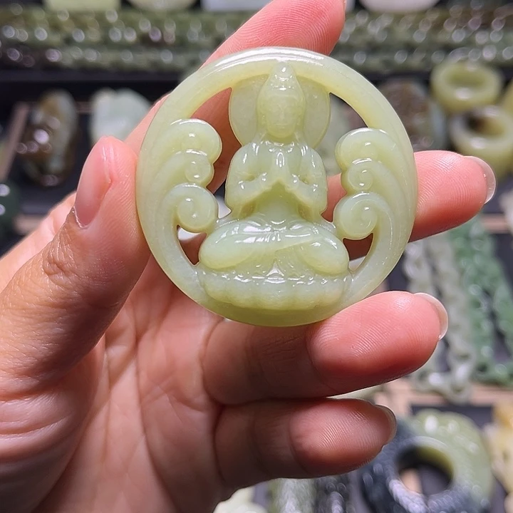 和田玉未镶嵌挂件