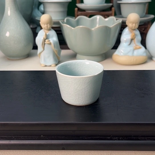 青汝瓷天青直口杯