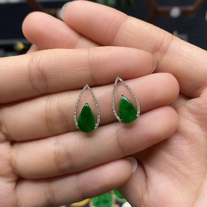 翡翠18K金镶嵌耳饰天然翡翠