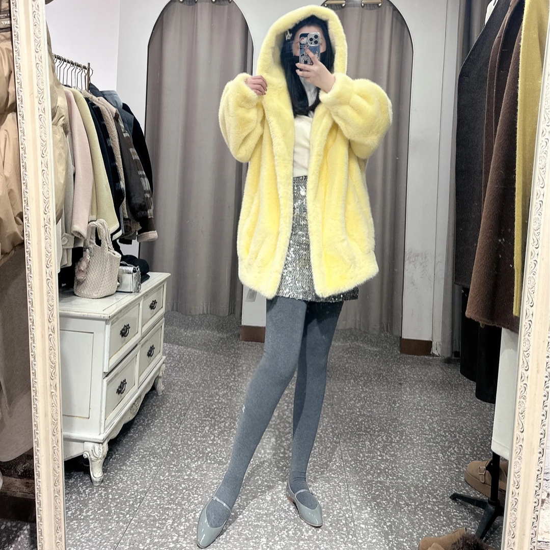 2024气质毛皮草百搭休闲宽松型防风连帽时尚秋冬短外套3707