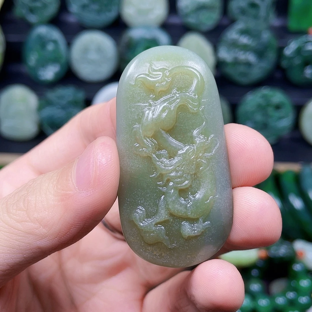 和田玉未镶嵌珠宝半成品