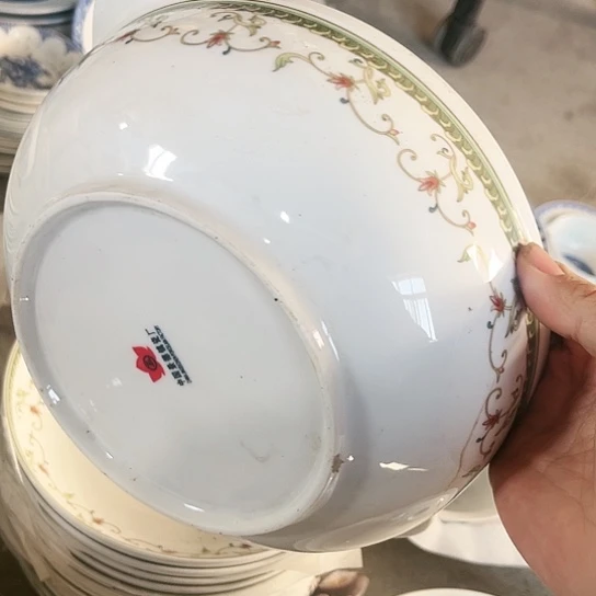 盘无盖双耳锅一个陶瓷陶瓷