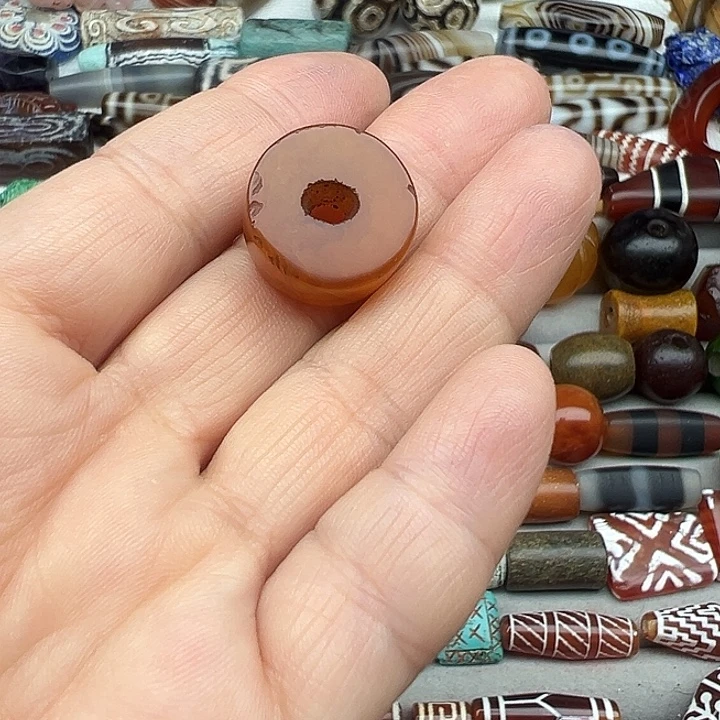 玛瑙/玉髓合金颈饰