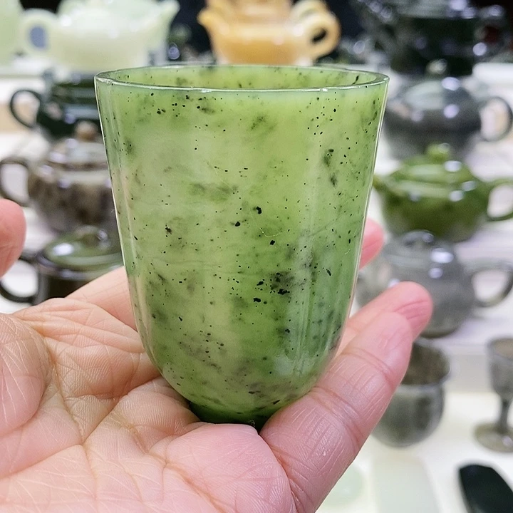 未镶嵌和田玉挂件茶杯90m l