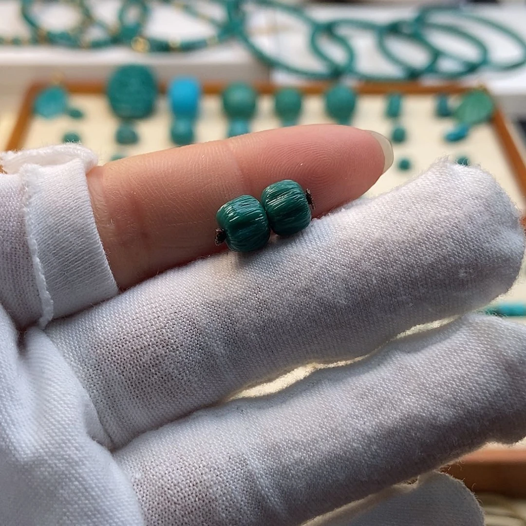 绿松石配饰未镶嵌