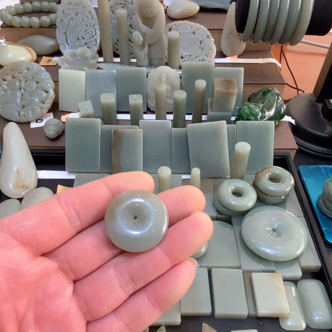 和田玉颈饰未镶嵌?****后19