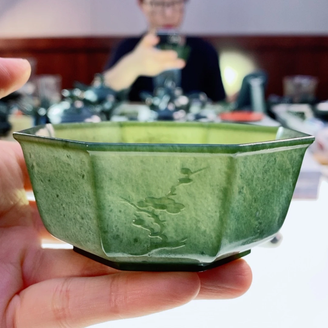 未镶嵌和田玉（青玉）摆件微瑕