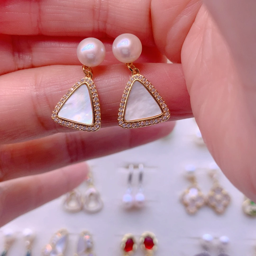 合金淡水珍珠耳饰