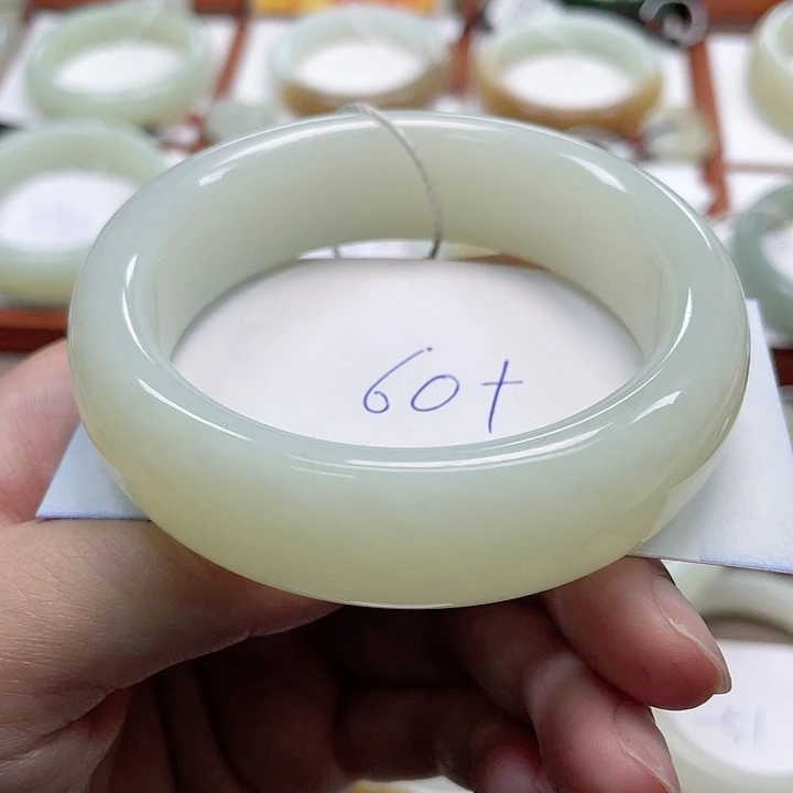 未镶嵌手镯和田玉A***n