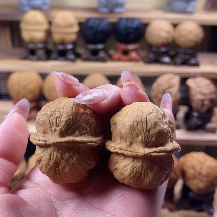 把件桃核鲲鹏元宝001