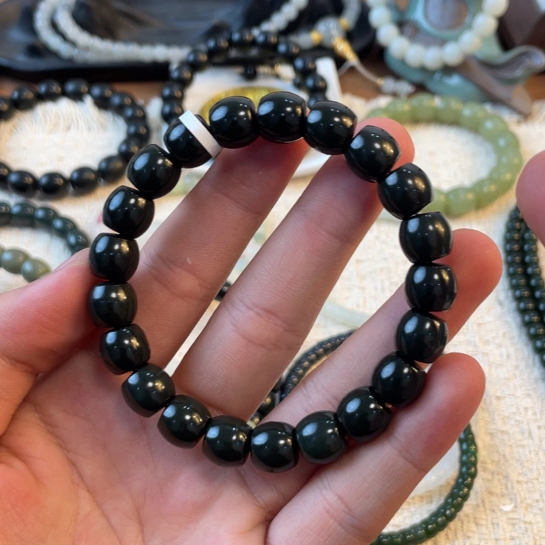 未镶嵌手链和田玉成****道