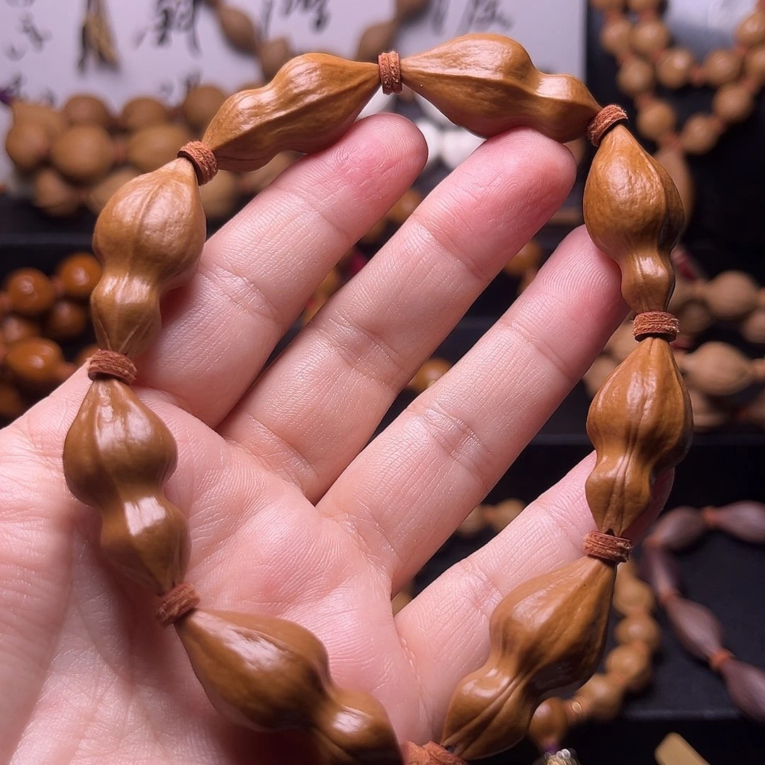 手串橄榄核落地生花，好事花生15.32