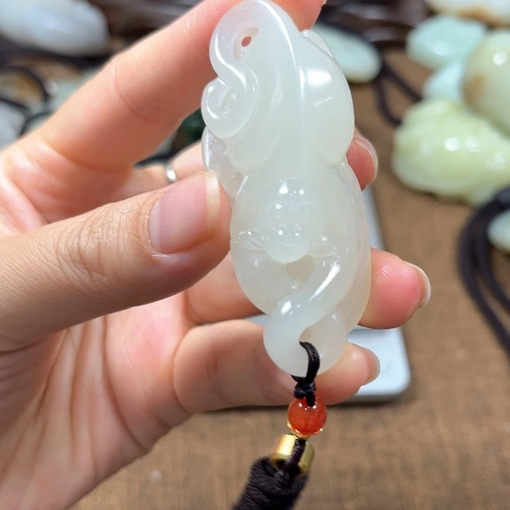 【闪购商品】和田玉未镶嵌颈饰