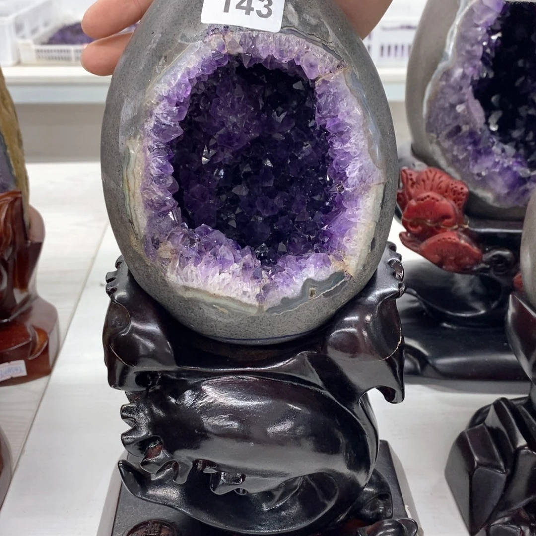 紫晶未镶嵌大型摆件（非配饰）