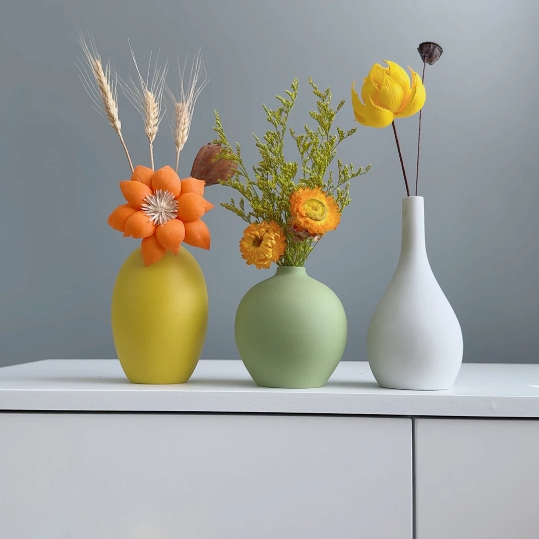 摆件陶瓷小花瓶摆件含花总高约20-30cm