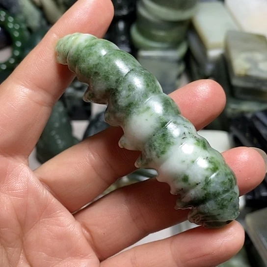 独山玉未镶嵌珠宝半成品