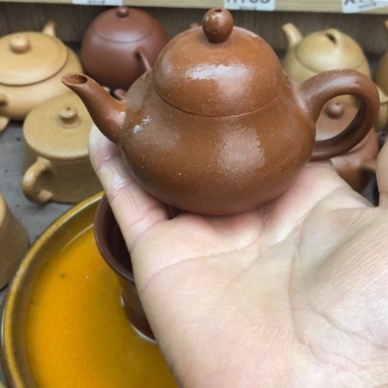 茶壶紫砂将坡泥梨100豪升左右
