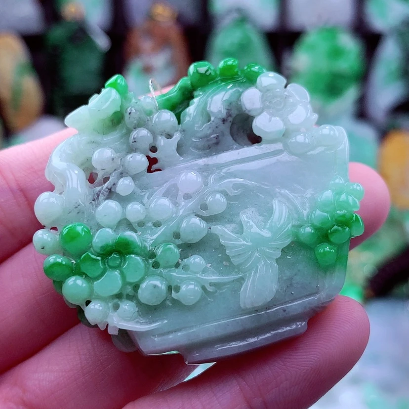 【闪购商品】翡翠颈饰未镶嵌挂件