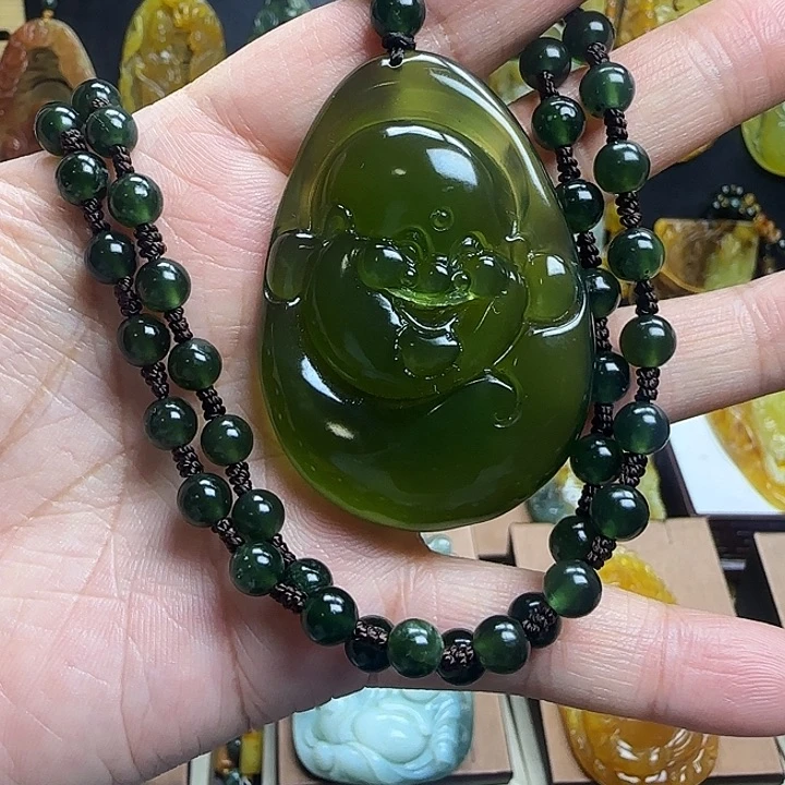 未镶嵌蛇纹石玉颈饰