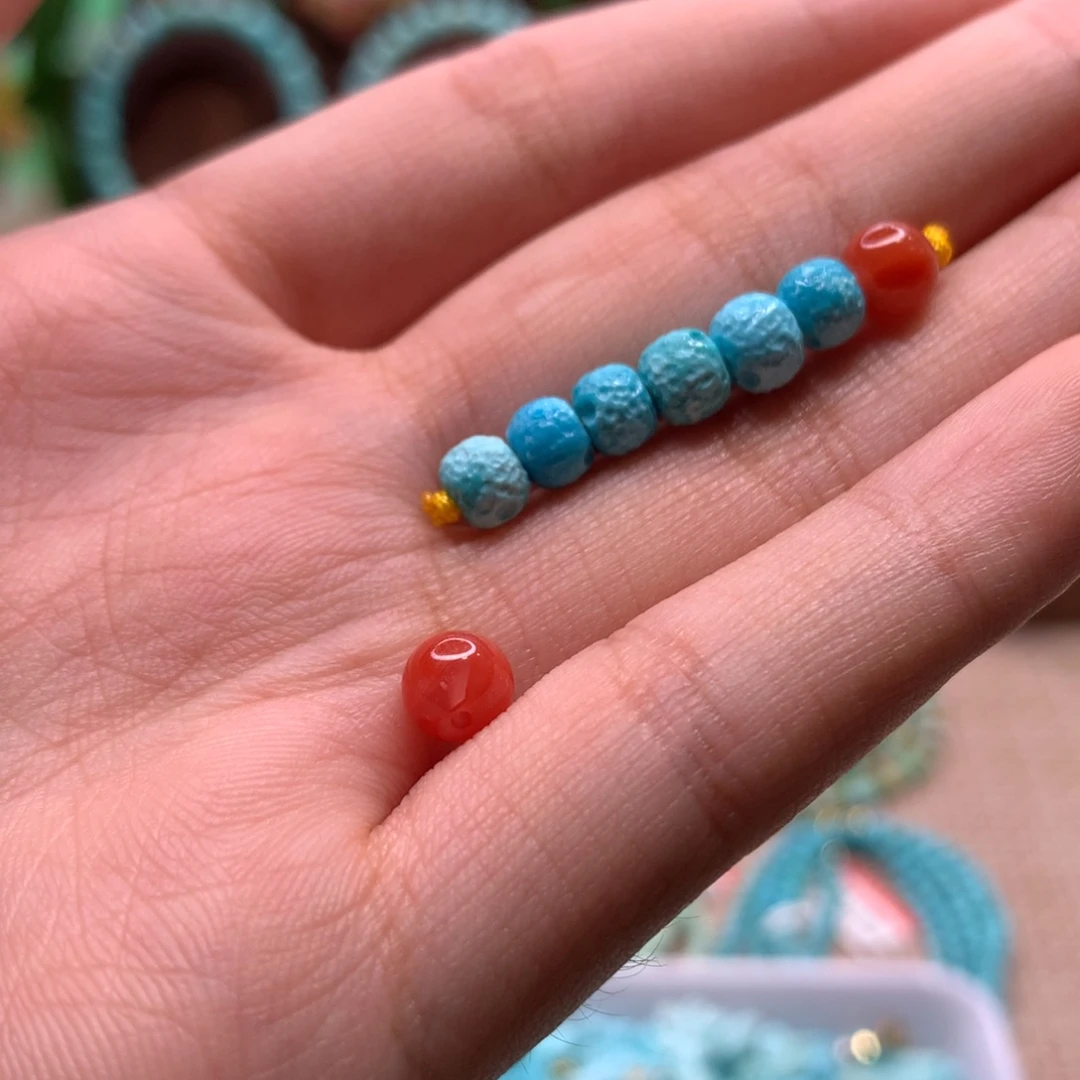 南红玛瑙配饰未镶嵌