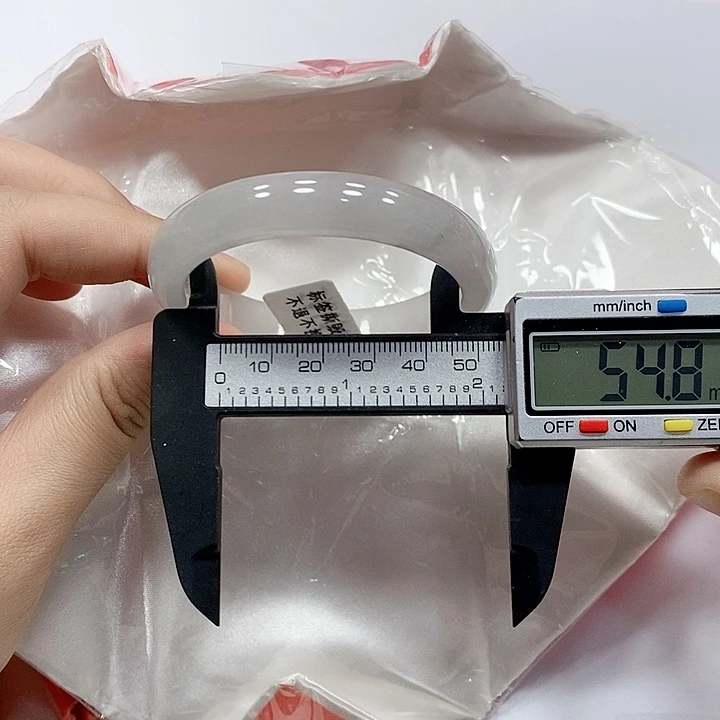 翡翠手镯未镶嵌152