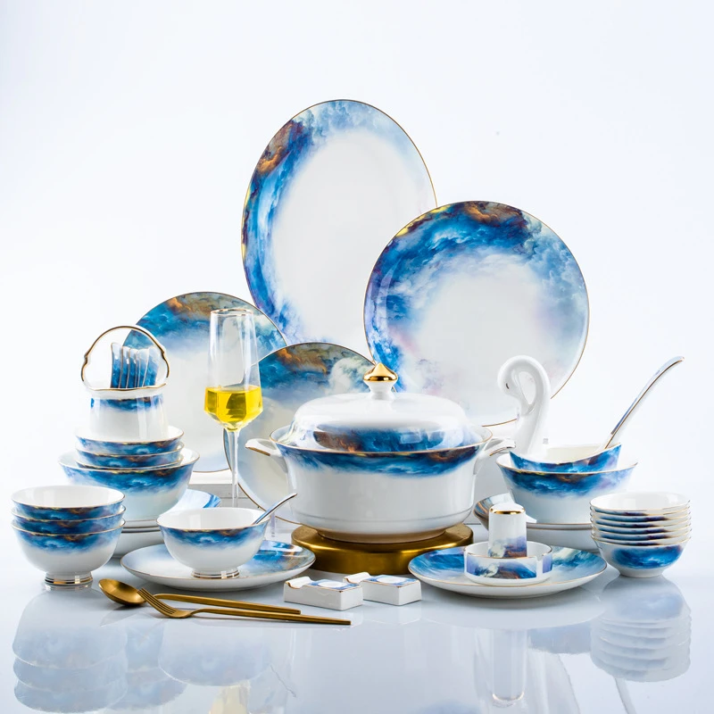 景德镇碗碟套装家用高档轻奢骨瓷餐具碗盘高颜值金边陶瓷餐具礼品