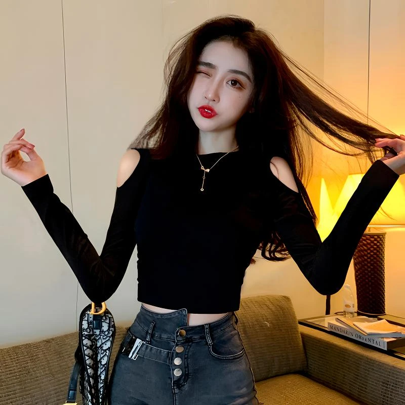 独特漂亮小衫2025新款早秋季长袖露肩上衣网红洋气炸街穿搭女装