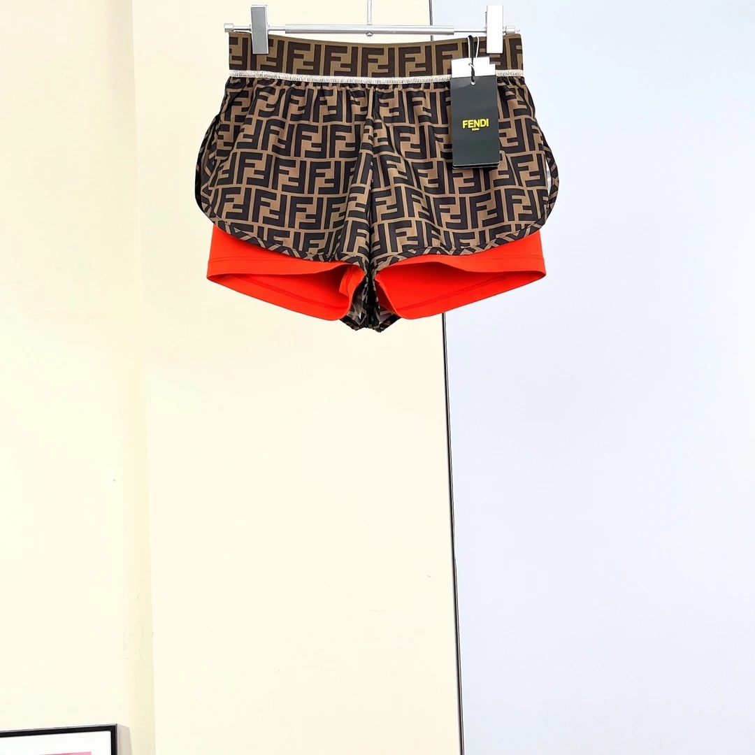 全新未使用 FENDI/芬迪 短裤 夏款 /38码/Xspr2700