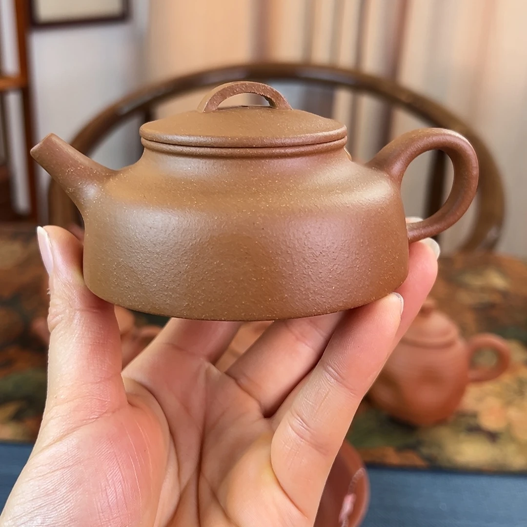 茶壶紫砂精品 折肩半月 黄降坡 150cc
