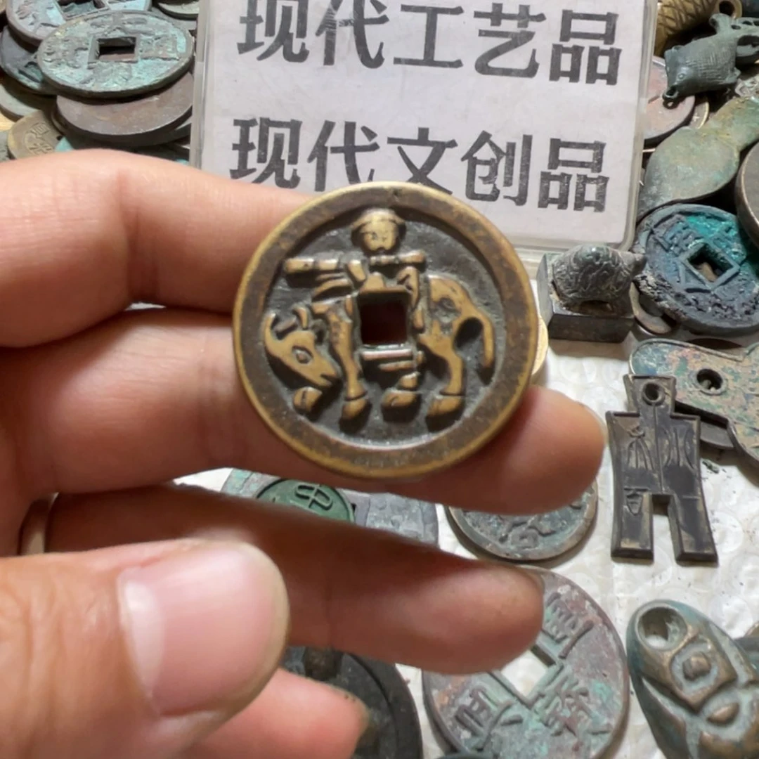 铜现代工艺品学习币