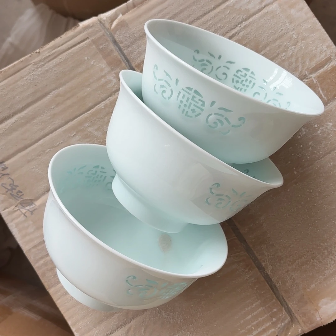 搪瓷面碗无底款好3个好