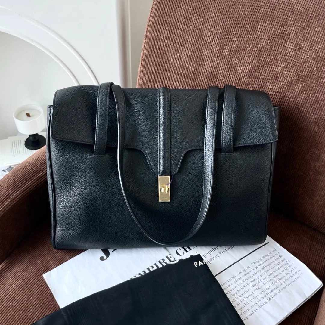 95新 Celine/思琳    soft16  中号 黑色 托特包
