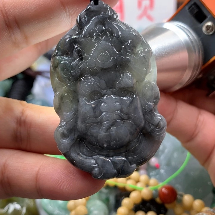 翡翠颈饰未镶嵌保真天然A货翡翠