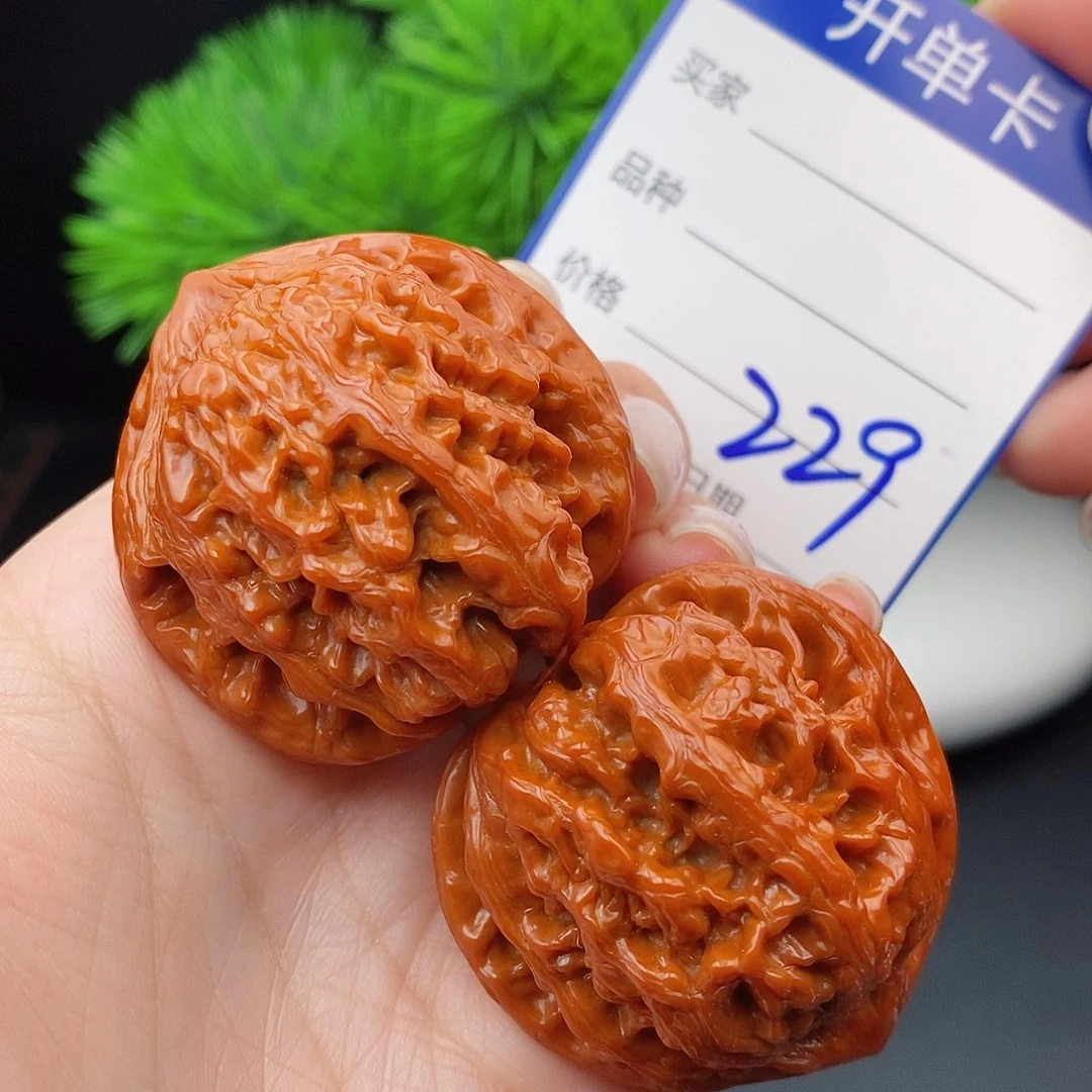 文玩核桃把件42大沽石229