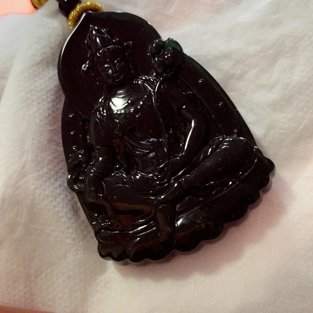 翡翠未镶嵌颈饰翡翠e