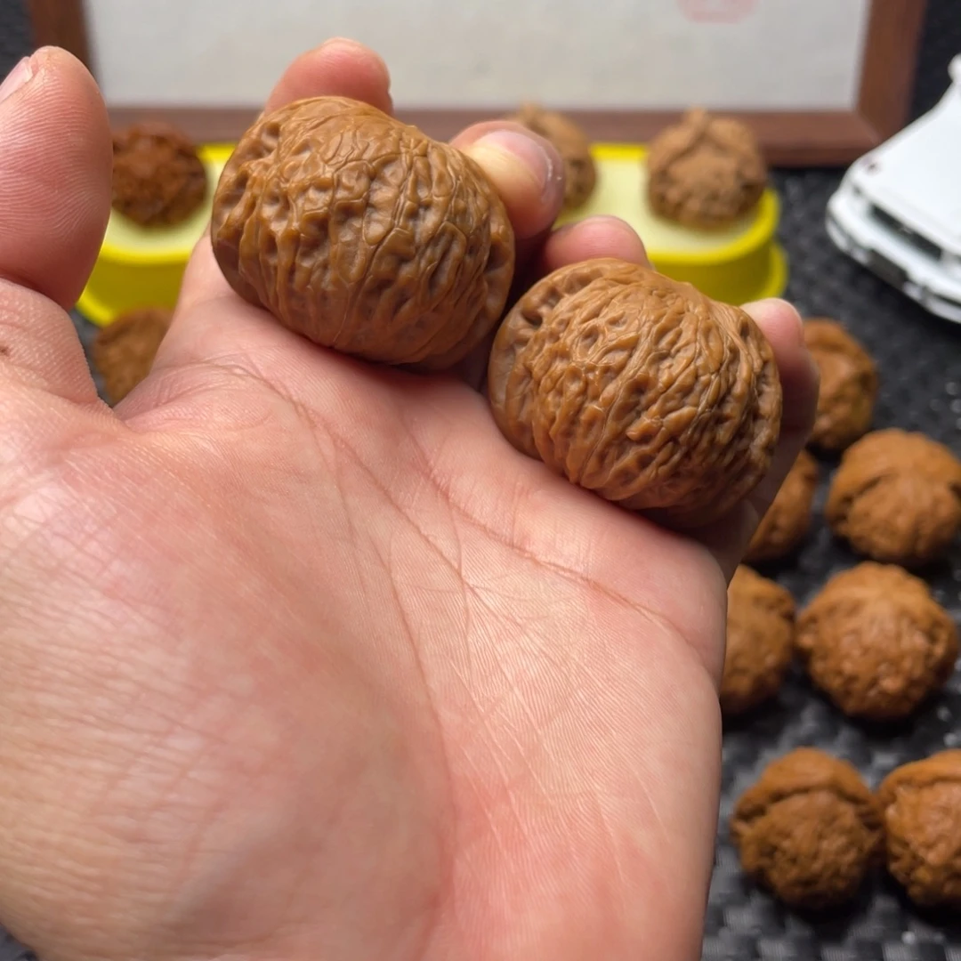 文玩核桃把件铁锤39全打底