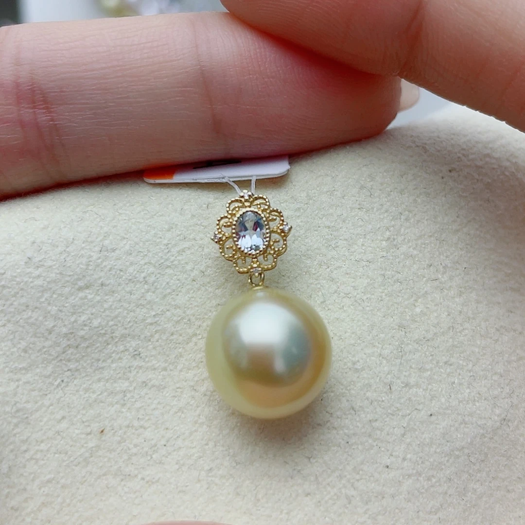 海水珍珠18K金镶嵌颈饰w64