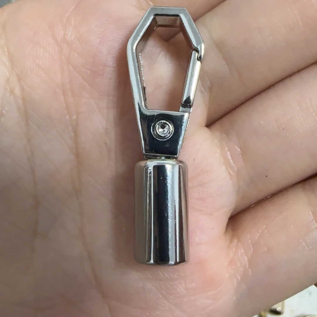 6毫米皮绳钩扣15元10个