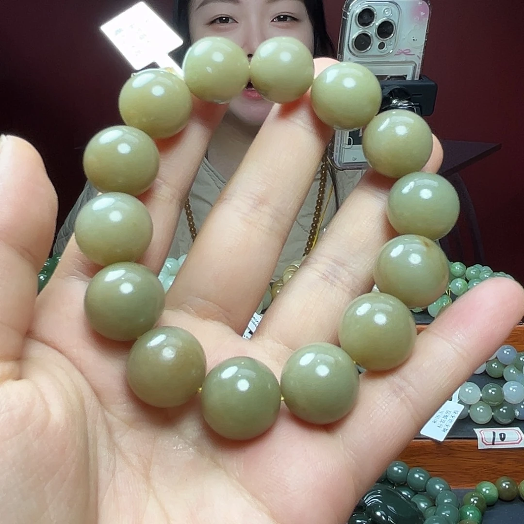 和田玉未镶嵌手链