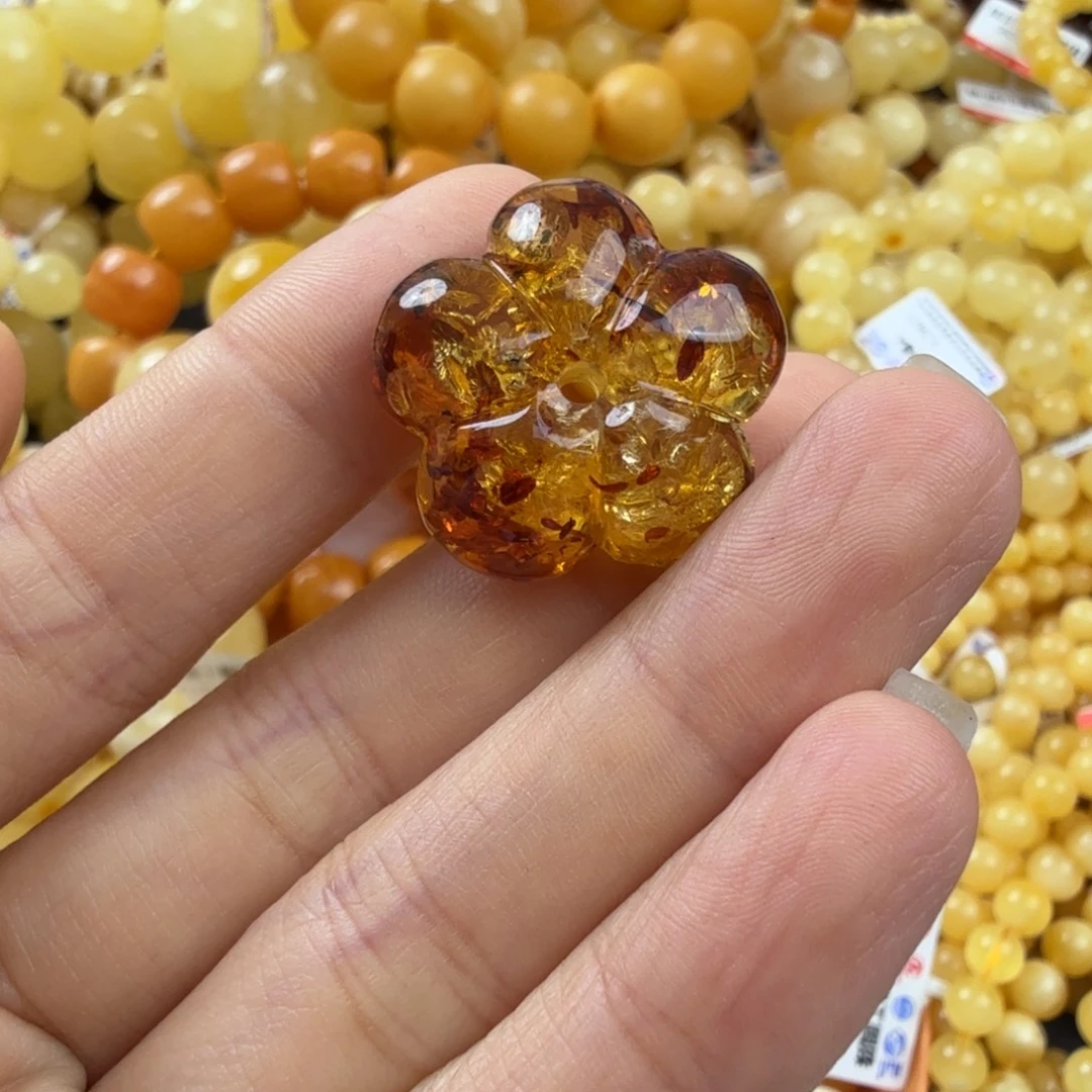 琥珀未镶嵌珠宝奇石