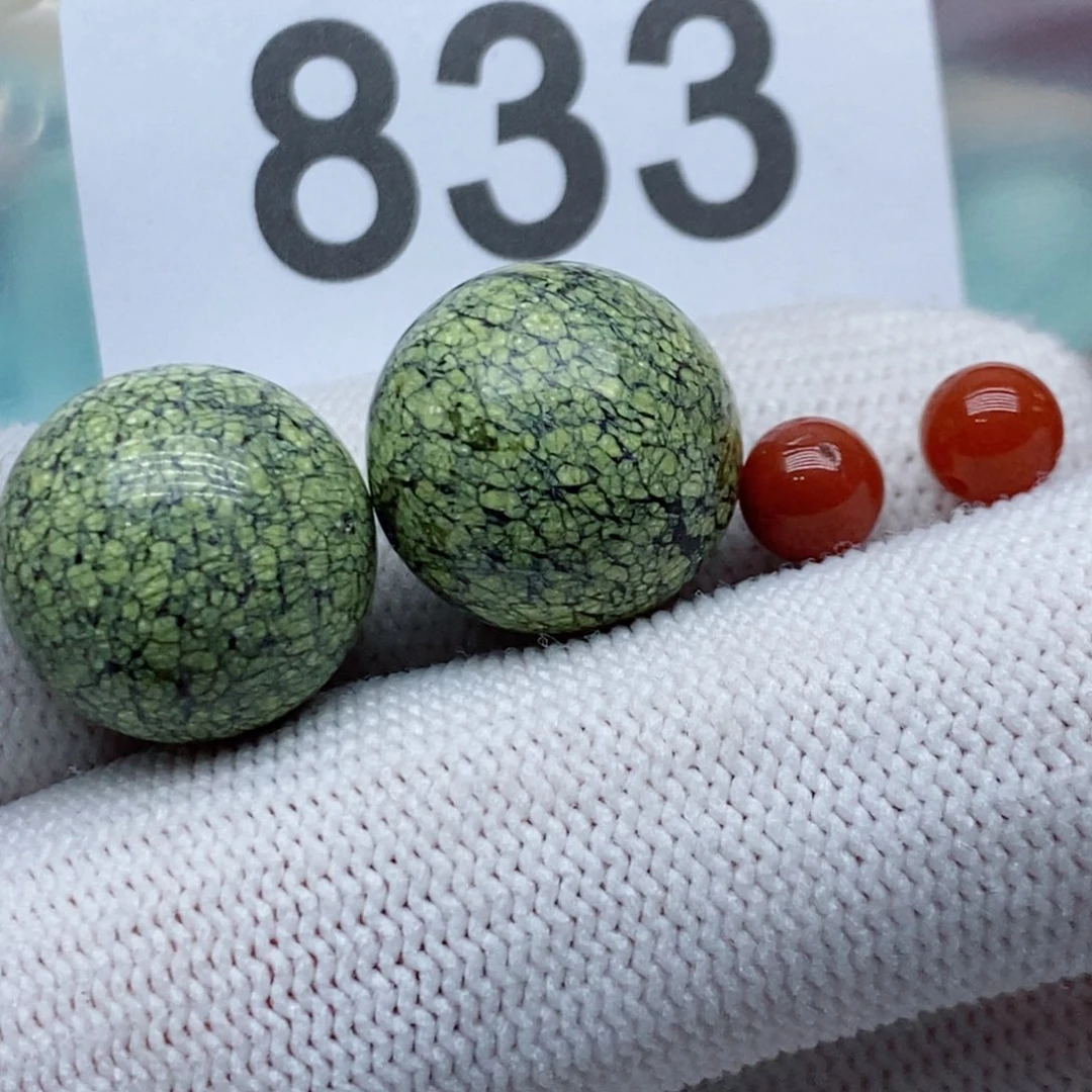 南红玛瑙未镶嵌珠宝奇石