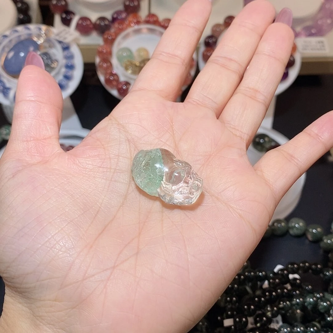 水晶手链未镶嵌在****馊翠幽灵