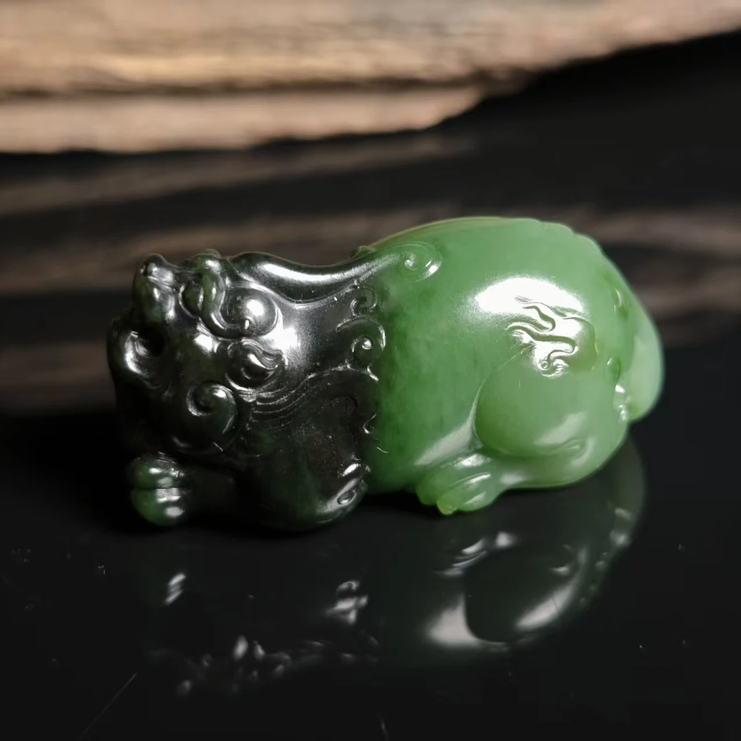 lot5788 貔貅 和田玉碧玉 20.3*44.8*20.5mm 30.4g