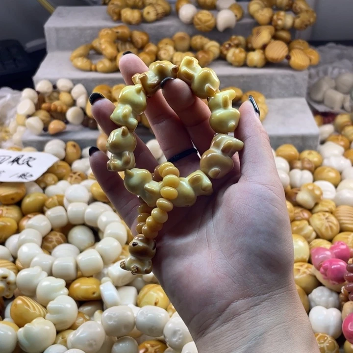 菩提根/象牙果吊坠微瑕象牙果小熊手捻