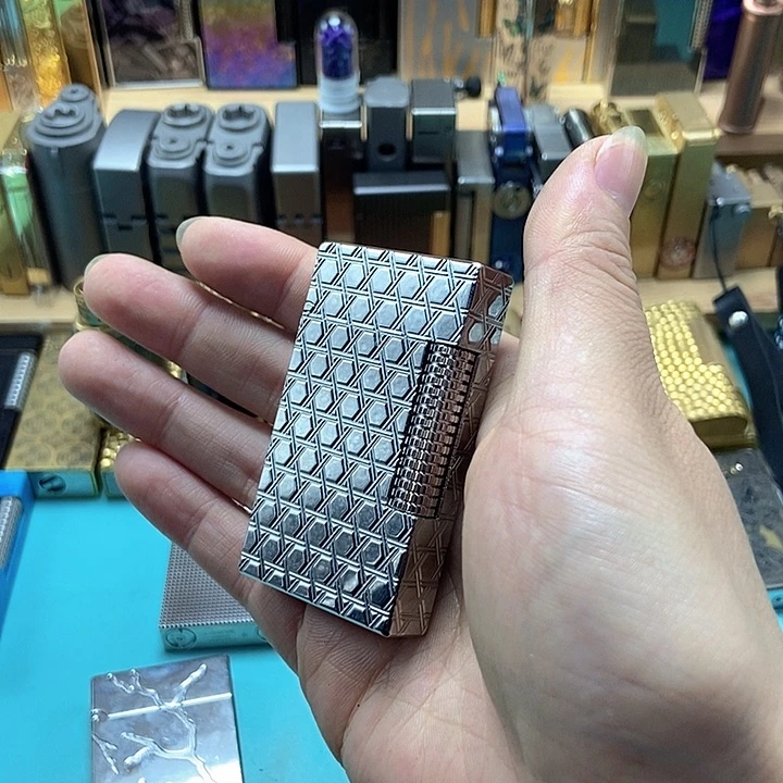 卡路福利朗声打火机