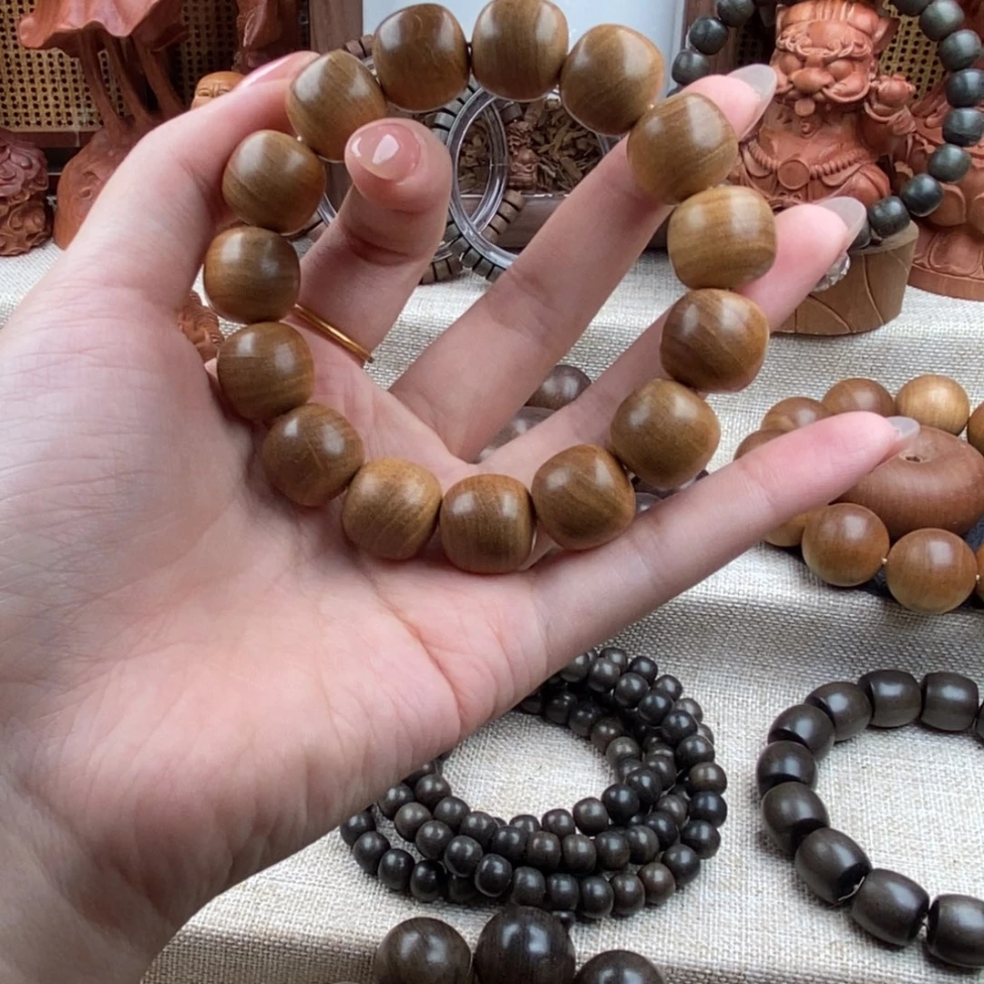 檀香木手串/手链迈索尔，老山檀香，奶香15.16