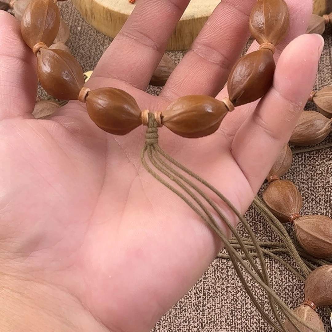 橄榄核手串鲨鱼背